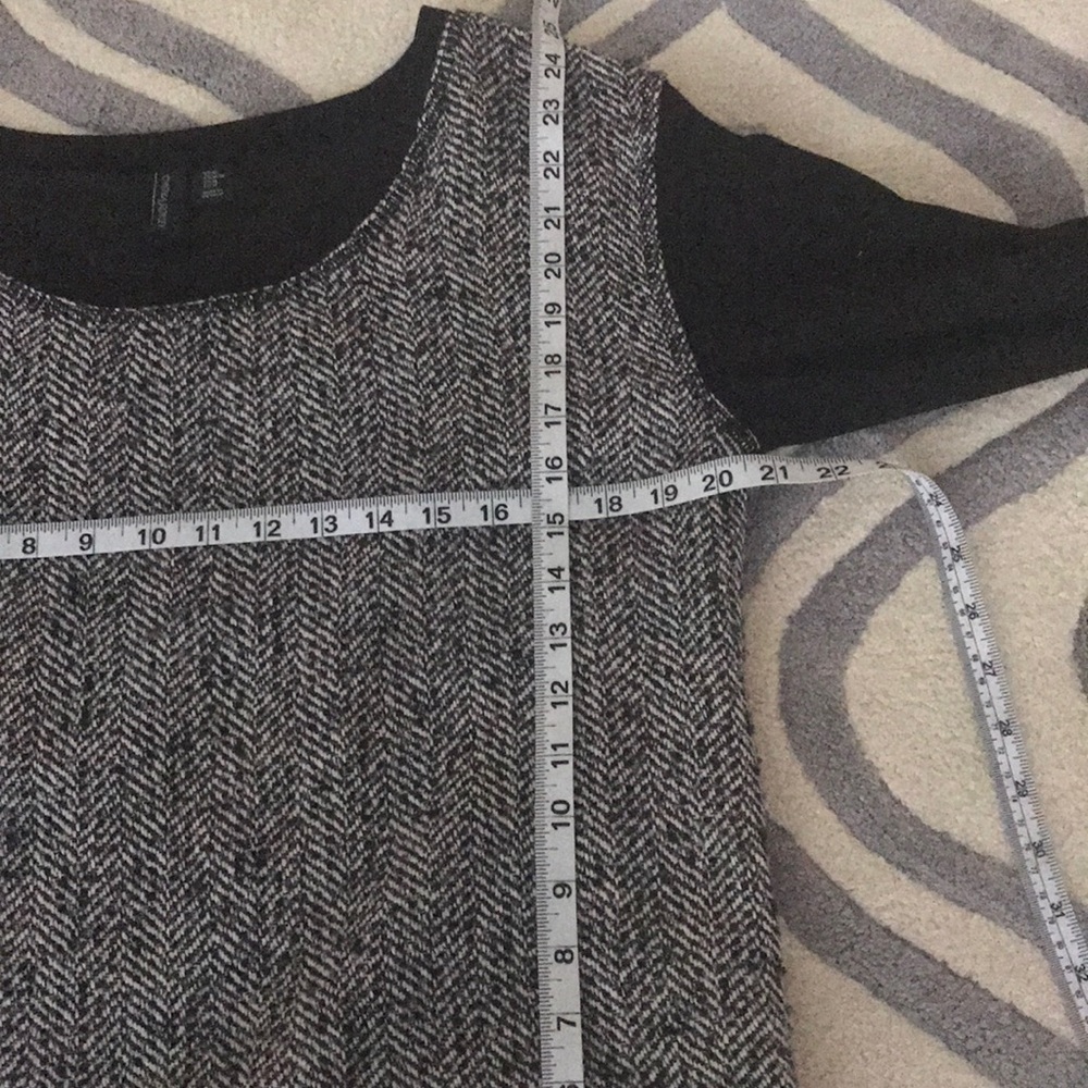 Tweed Sweatshirt - Picture 7 of 8